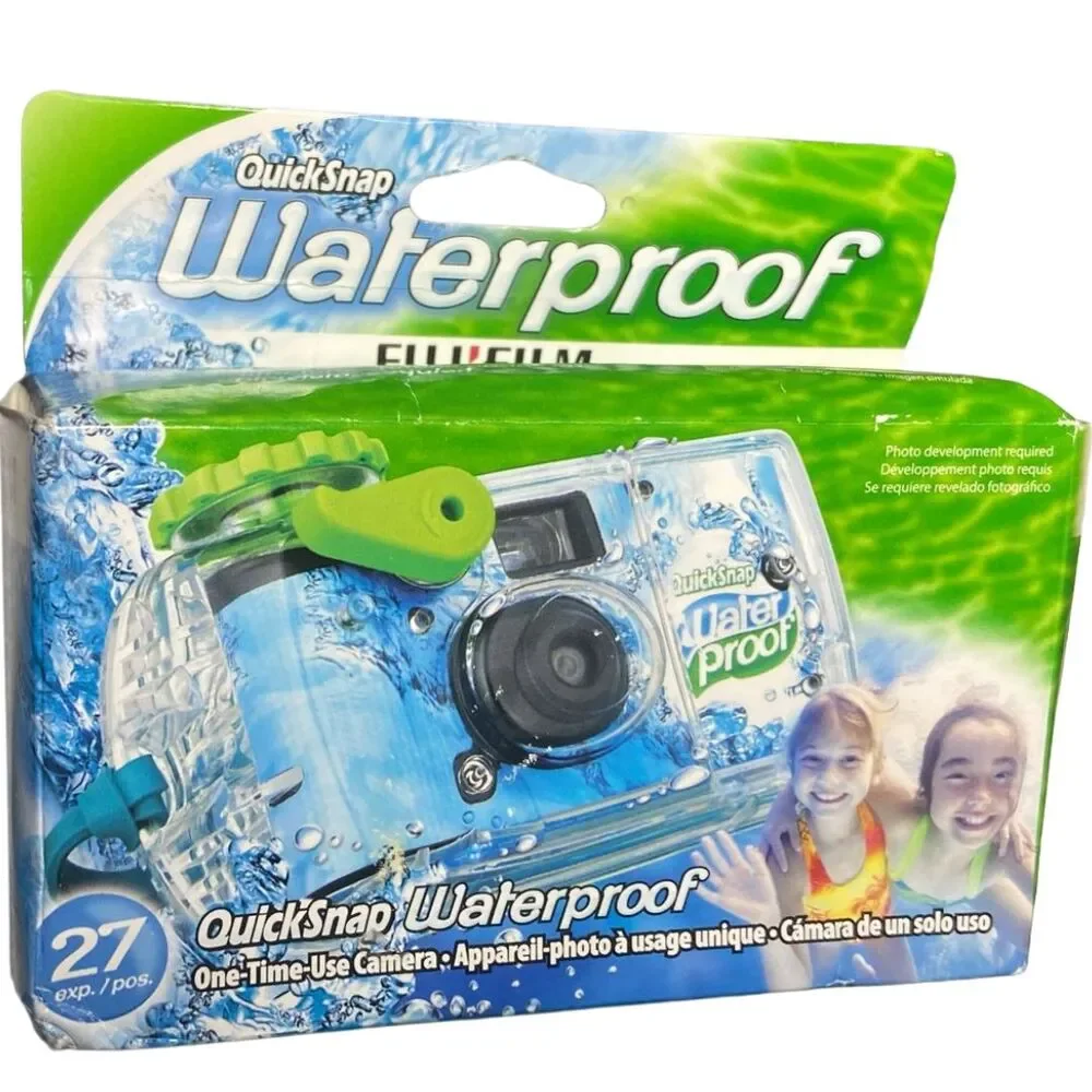 Fujifilm QuickSnap Waterproof 800 35mm Disposable Camera 27 Exposures - OCT 2026